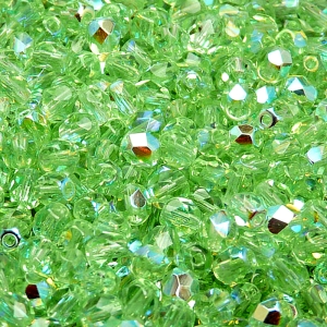 80ks České skleněné broušené ohňovky kulička 5mm zelený peridot/ AB polopokov