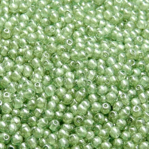200ks České skleněné mačkané korálky kulička 3mm čirá/ světle zelený listr