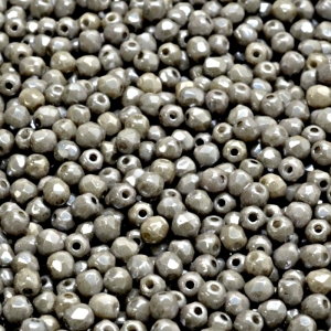 100ks České skleněné broušené ohňovky kulička 3mm bílá/ šedý listr