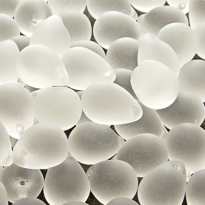 10ks České skleněné mačkané korálky kapky 10x14mm čirá mat