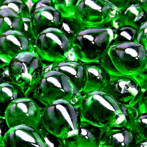 10ks České skleněné mačkané korálky kapky 10x14mm chrysolit