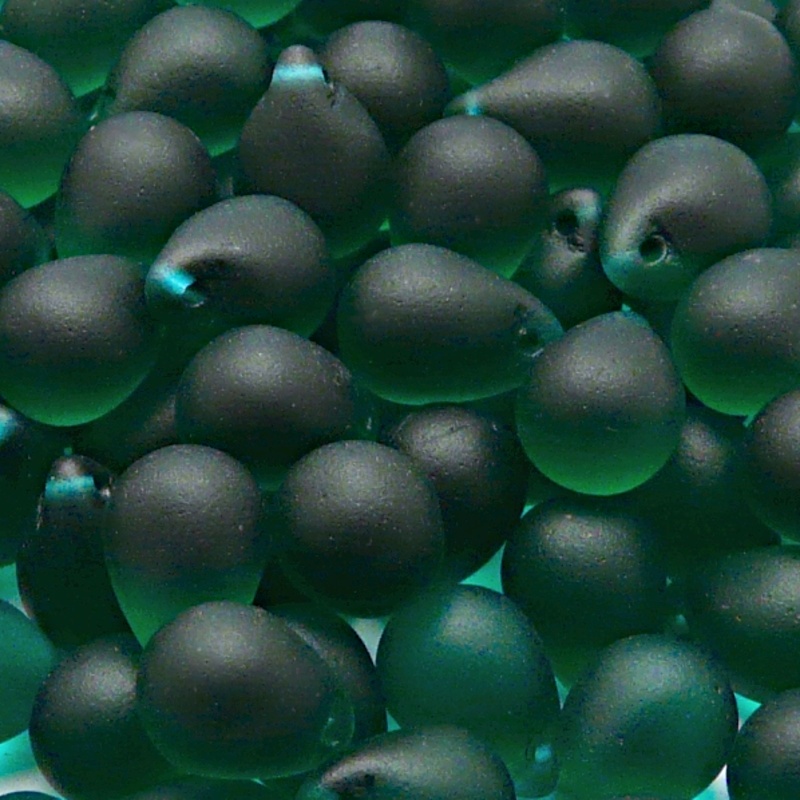 10ks České skleněné mačkané korálky kapky 10x14mm emerald mat