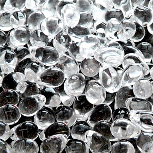 40ks České skleněné mačkané korálky kapky 6x9mm čirá