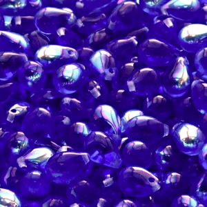 30ks České skleněné mačkané korálky kapky 6x9mm safír/ AB polopokov