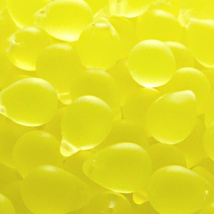 10ks České skleněné mačkané korálky kapky 10x14mm světle žlutá mat