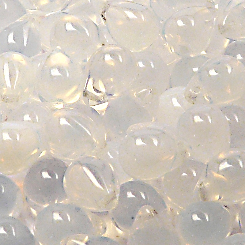 10ks České skleněné mačkané korálky kapky 10x14mm bílý opál