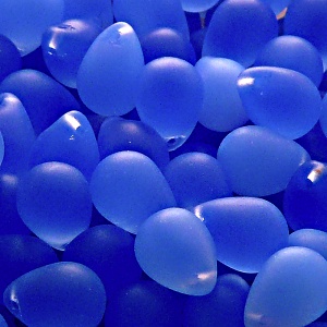 10ks České skleněné mačkané korálky kapky 10x14mm safírový opál mat