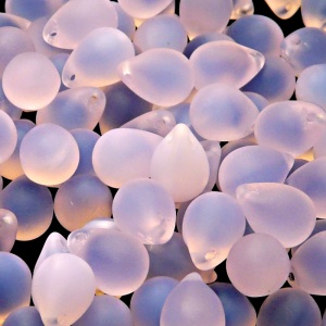 10ks České skleněné mačkané korálky kapky 10x14mm světle růžový opál mat