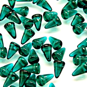 50ks České skleněné mačkané korálky trny 5x8mm emerald