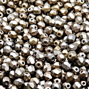 100ks České skleněné broušené ohňovky kulička 4mm čirá/ bronz šedý duhový matný