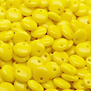 40ks České skleněné mačkané korálky čočka 8mm sytá žlutá