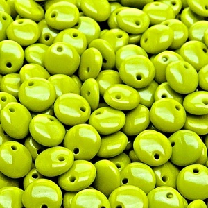 40ks České skleněné mačkané korálky čočka 8mm sytá olivově zelená