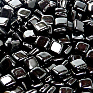 40ks České skleněné mačkané dvoudírkové korálky tila 6mm černá