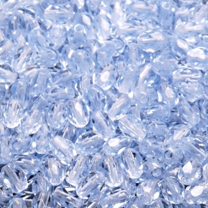 50ks České skleněné broušené tvarové ohňovky olivy 6x4mm světlý safír