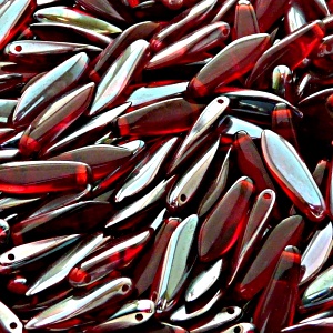 30ks České skleněné mačkané korálky jazýčky 5x16mm rubín/ celsian polopokov