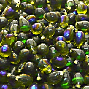 30ks České skleněné mačkané korálky kapky 6x9mm olivín/ azuro polopokov