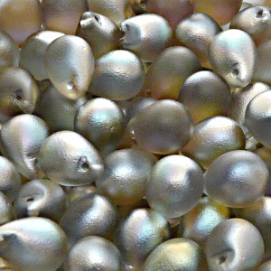 10ks České skleněné mačkané korálky kapky 10x14mm světlý safír/ celsian polopokov mat