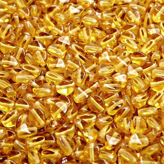 100ks České skleněné mačkané korálky pohanka 5mm topas